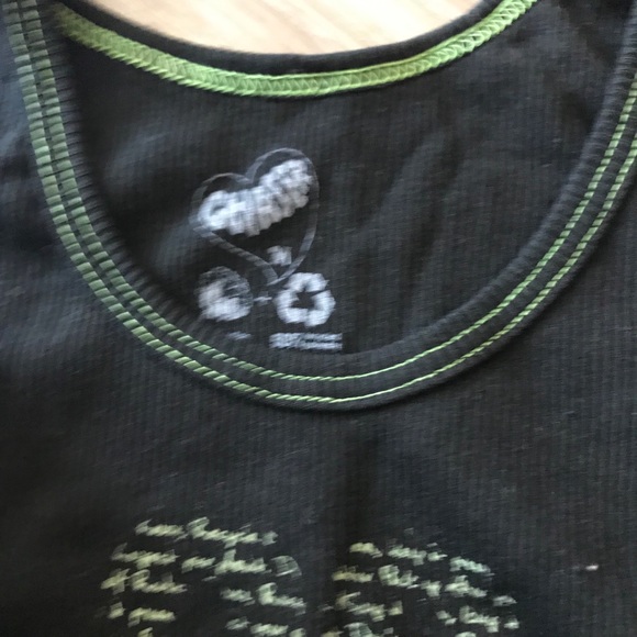 WWF tank top - Picture 3 of 3